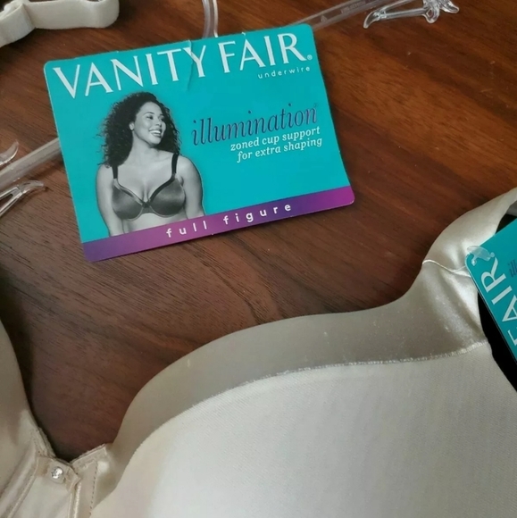 Vanity Fair Illumination Full Figure Underwire Bra - Picture 5 of 7